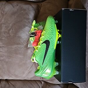 VAPOR EDGE KOBE VI CLEATS